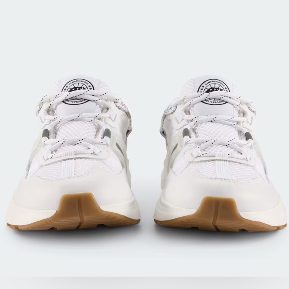Canada Goose Women's Cascade Sneaker size 8 BNIB - Picture 2 of 6